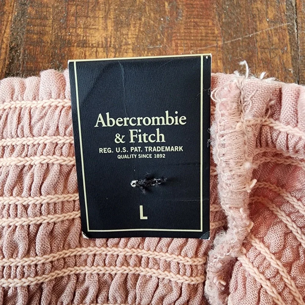 A&F NWT Metallic Striped Ruffle Mini Skirt Large Fairy Feminine Coquette Casual